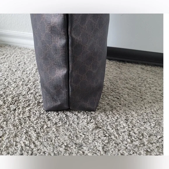 Gucci GG Supreme Coated Canvas/Leather Tote - Picture 12 of 13